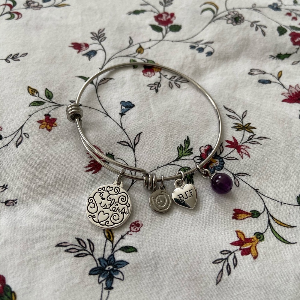 NWOT Love this life BFF sisters bracelet